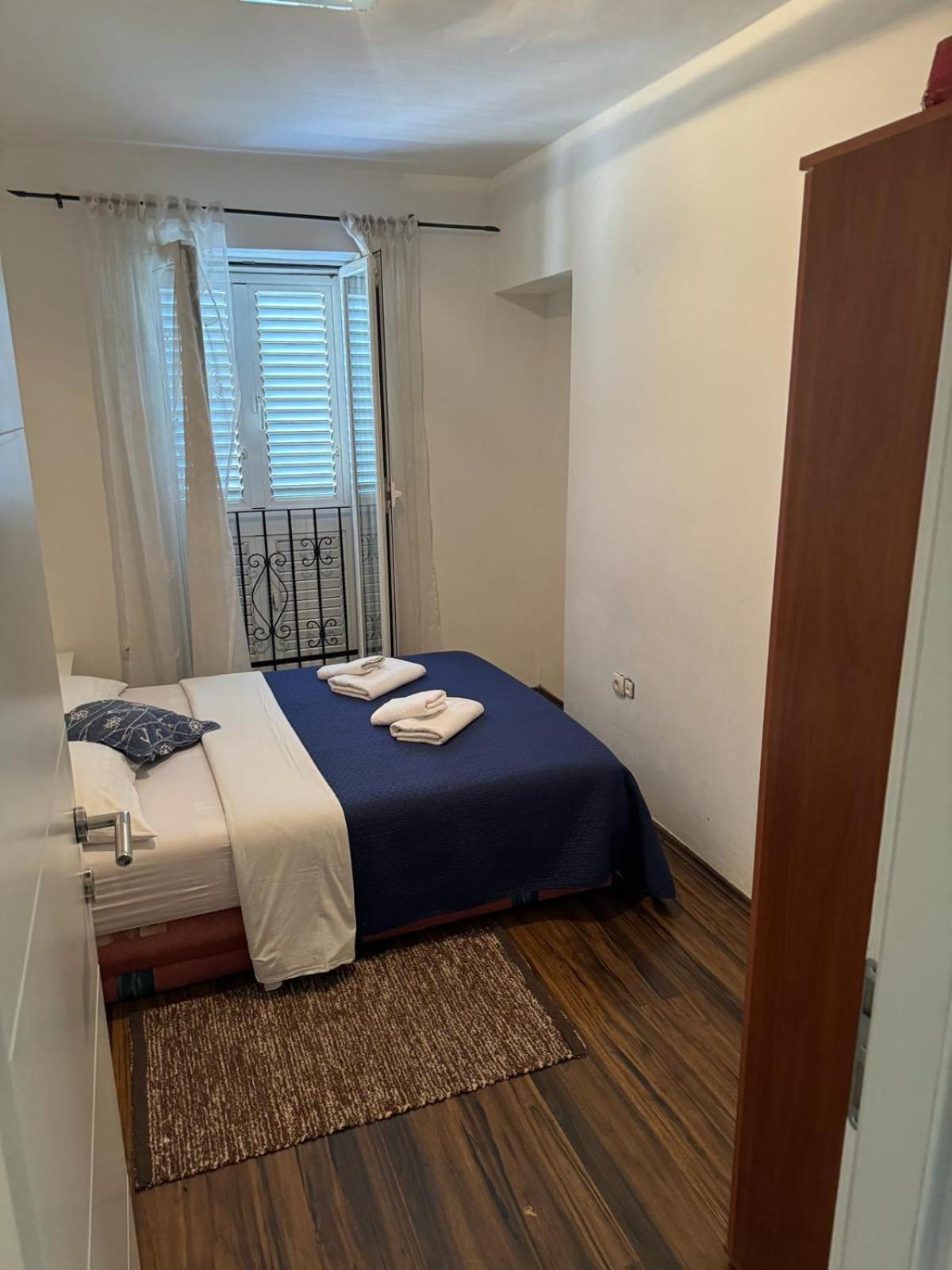 Yakov Free Public Parking And Balcony Apartment Zadar Exterior photo